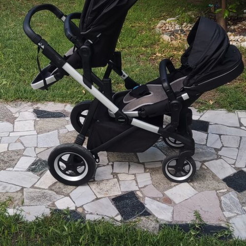 Thule Twin Stroller like new