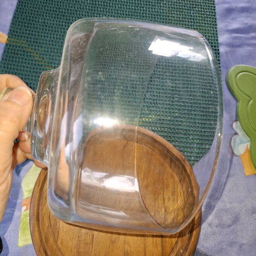 Cheese dish like new with wooden base and glass lid