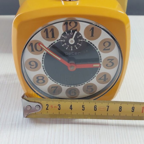 Peter vintage metal alarm clock mustard color new in box 60s