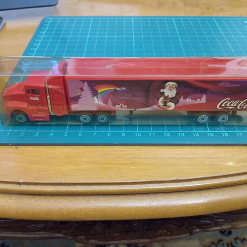 Coca-Cola Christmas collectible truck with Santa Claus like new