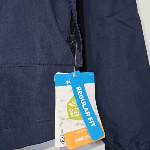 Columbia jacket new, waterproof and windproof, size XL, blue