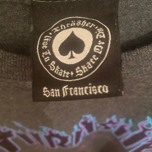 Thrasher T-shirt medium size like new, gray