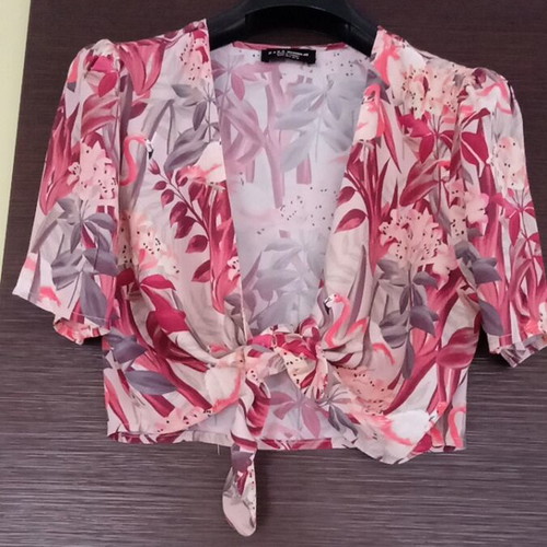 Zara women's crop top like new, multicolored size M