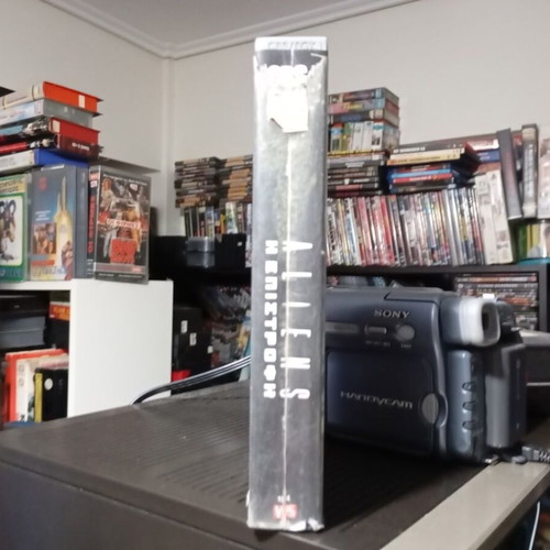 Aliens 2 The Return VHS like new, first Greek edition