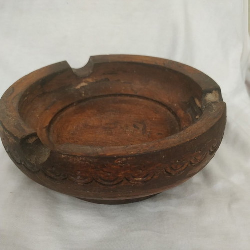 Vintage set of 10 wooden decorations used