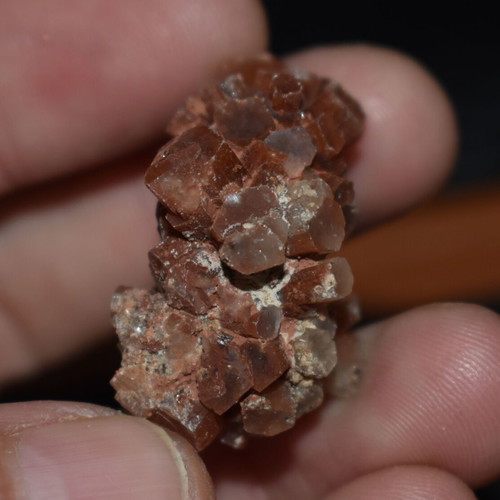Natural aragonite used, 14 grams, 35x24 mm