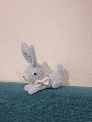 Decorative Easter Bunny like new
