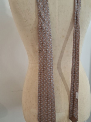 Hermes vintage μεταξωτή καφέ γραβάτα