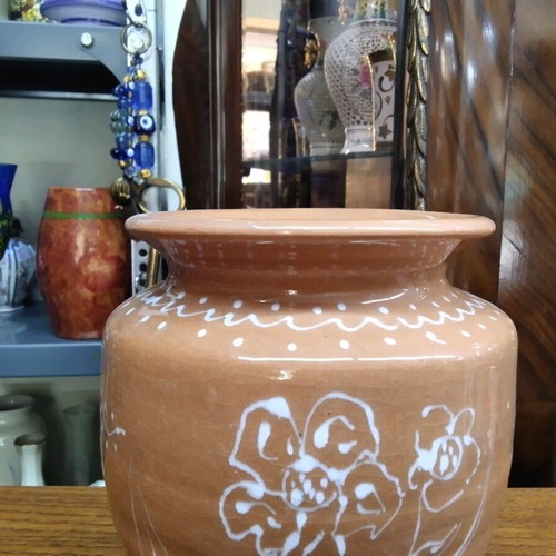 Terracotta outdoor flower pot like new 17x12x12 cm