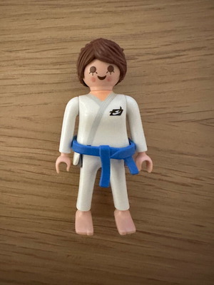 Playmobil 6841 Judo Fighter Series 10 like new