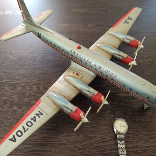 Douglas DC-7C vintage used collectible model toy