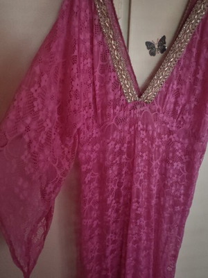Maxi kimono dress Bibibo like new, pink lace