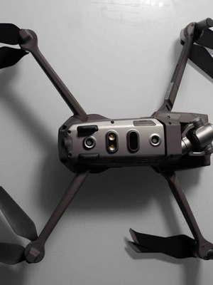 DJI Mavic 2 Zoom drone used with extra battery and hard case