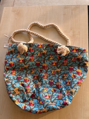 Canvas shoulder bag new with colorful owl design