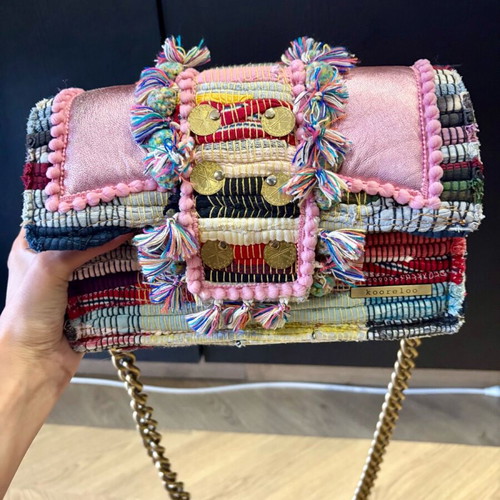 Kooreloo bag like new, colorful with long chain 25cm