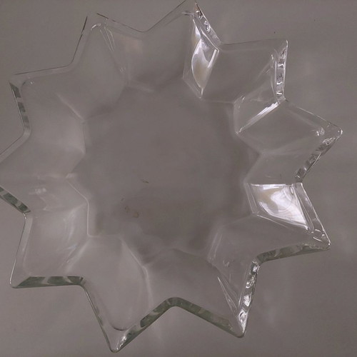 Large crystal serving platter used 45cm diameter star shape with 10 points