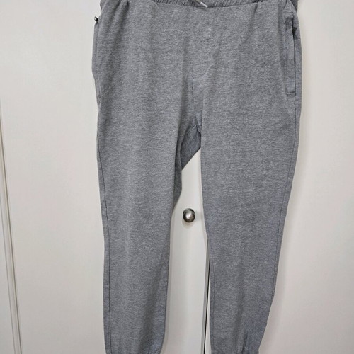 C&A Teen Tracksuit like new, grey, size medium