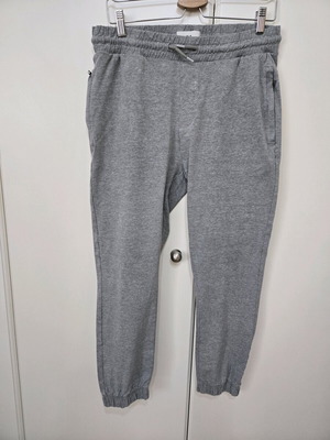 C&A Teen Tracksuit like new, grey, size medium