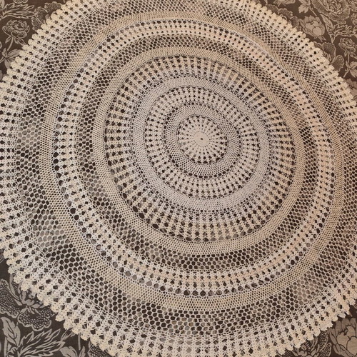 Rotonda-kare tablecloth beige handmade with two-tone design