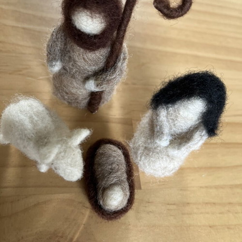 Woolen nativity scene with Mary, Joseph, baby Jesus and lamb