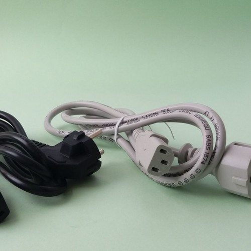 Power cables 220V IEC for amplifiers and computers new