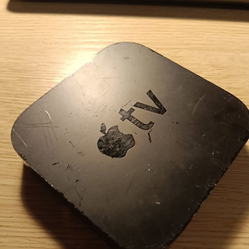 Apple TV box 3rd gen used, unknown working condition, scratched