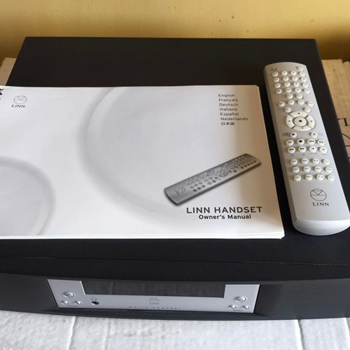Linn Majik Kontrol/Majik 2100 preamplifier and power amplifier set like new