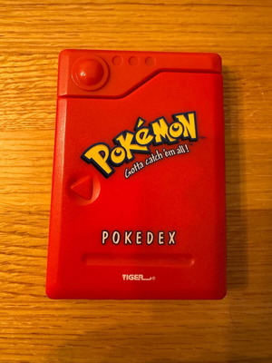 Pokémon Pokédex конзола употребявана с мъртви пиксели