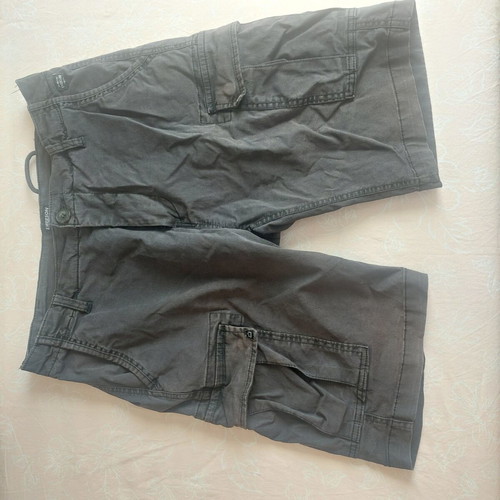 Emerson men's cargo shorts like new, size US32, dark gray