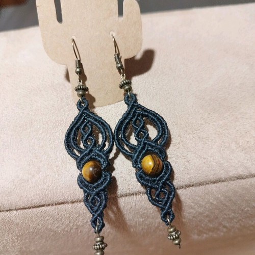 Macrame earrings handmade new with tiger eye semi-precious stones black