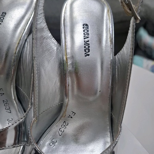 Sposa Moda silver sandals like new with crystals, size 36