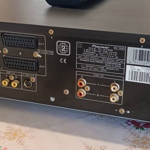 Pioneer DVD DV 717 like new