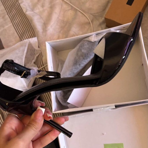 Luigi pointed black sandals size 39