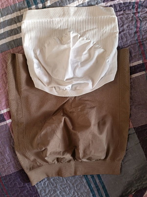 Maternity belt and leggings like new, white and beige, size L