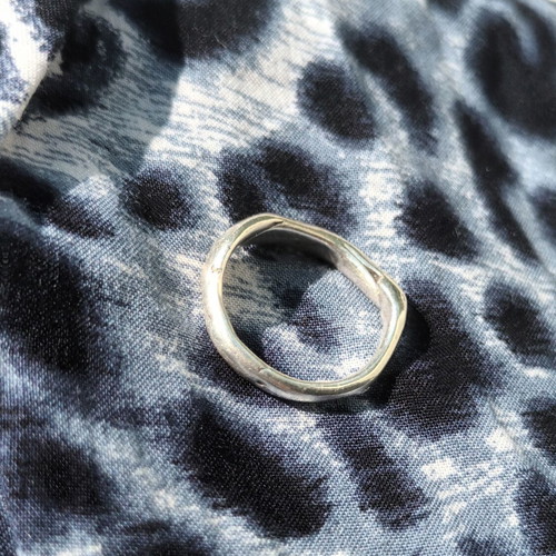Tiny silver ring 925