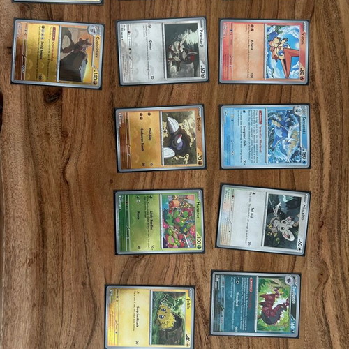 Pokemon cards holo and Reverse Holo set