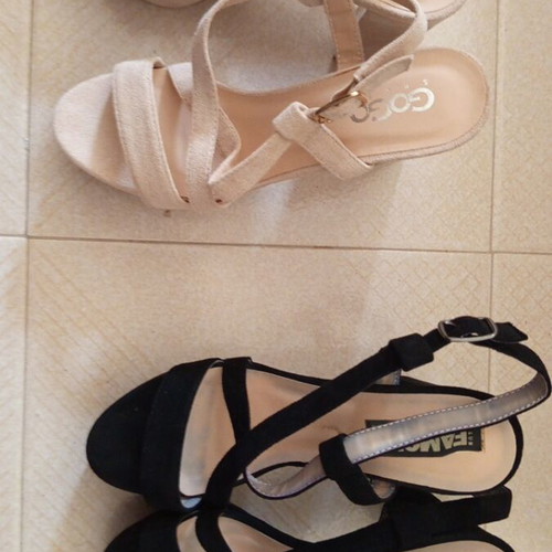GoGo Shoes women's sandals pack of 2, size 38, new, beige and black