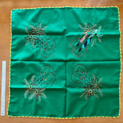 Embroidered Handmade Tablecloth with Lace Edging new