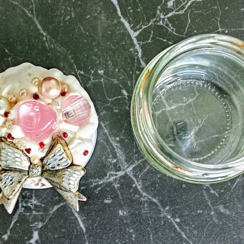 Handmade jar used with beads and strass for jewelry