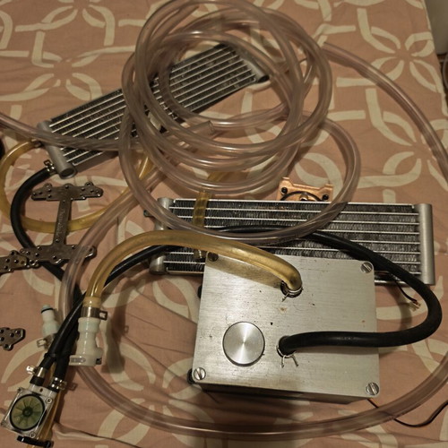 Ikonik Ra X10 Liquid cooling used, for large cases