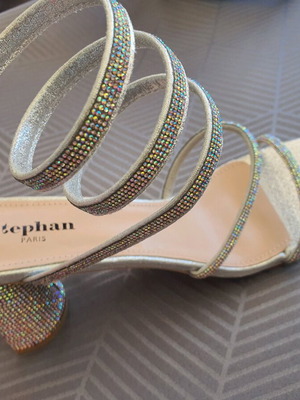Stephan Shoes silver sandals new with rhinestones size 41