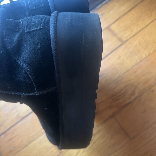 Ugg shoes used, black, size 39, boots