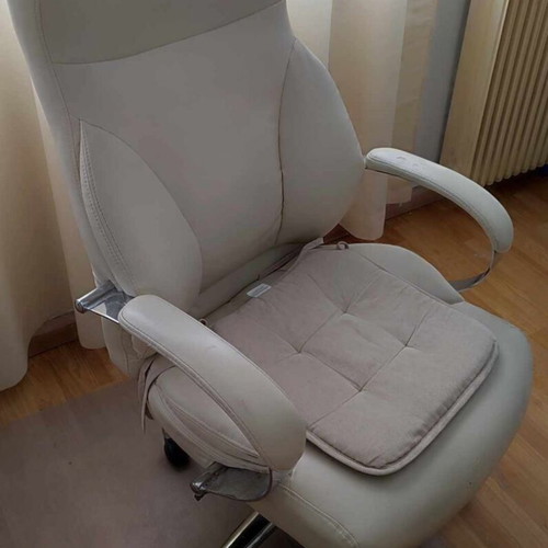 Leather chairs like new, 2 visitor and 1 executive