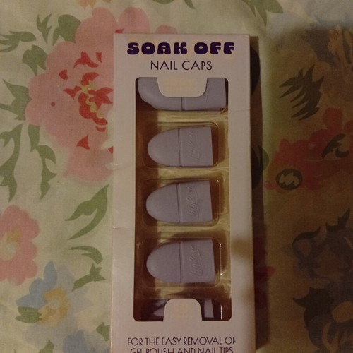 Soak Off Nail Caps new with box