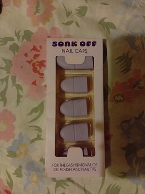 Soak Off Nail Caps new with box