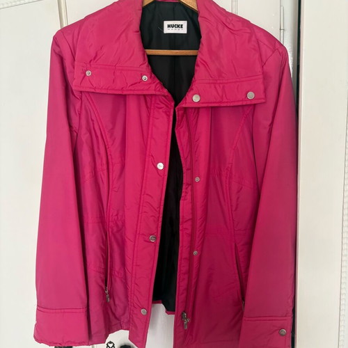 Hucke jacket fuchsia size 48 like new