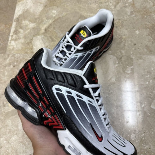 Nike Air Max Plus 3 sneakers white black team orange size 43