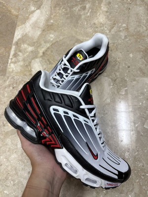 Nike Air Max Plus 3 sneakers white black team orange size 43
