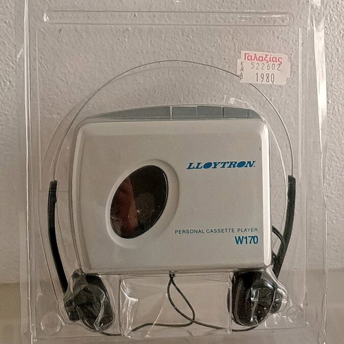 Vintage cassette player like new