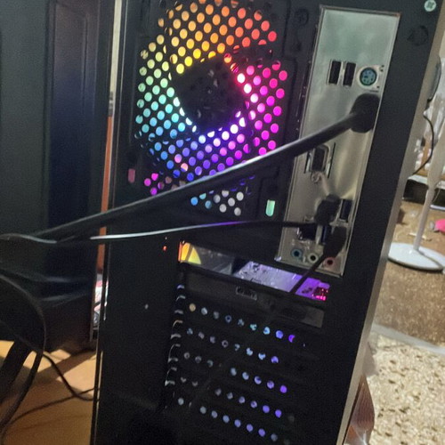 Vengeance Infinity-E4 Desktop PC with Athlon 3000G, 16GB RAM, 512GB SSD